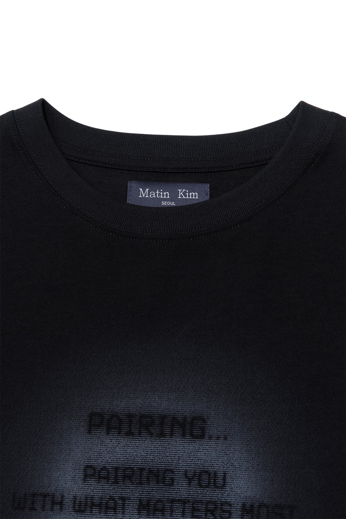 [matinkim] PAIRING LOGO PRINTING TOP FOR MEN IN BLACK