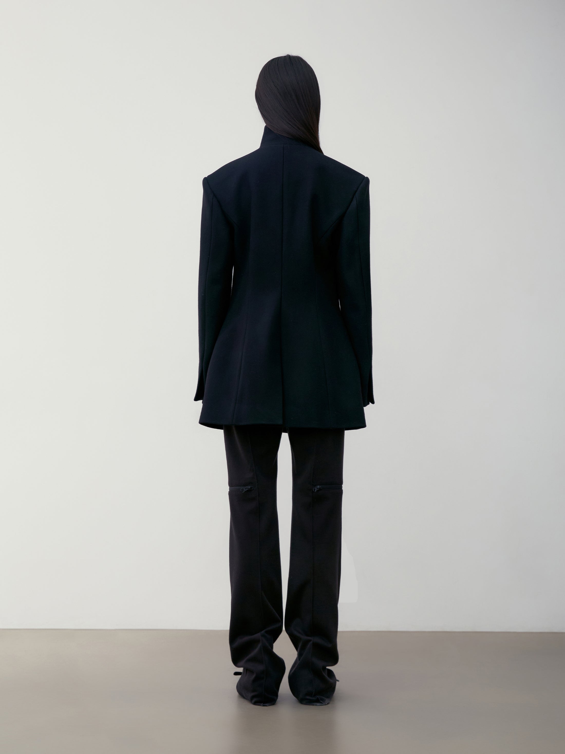 [low_classic] BOOTCUT ZIP-UP PANTS
BLACK