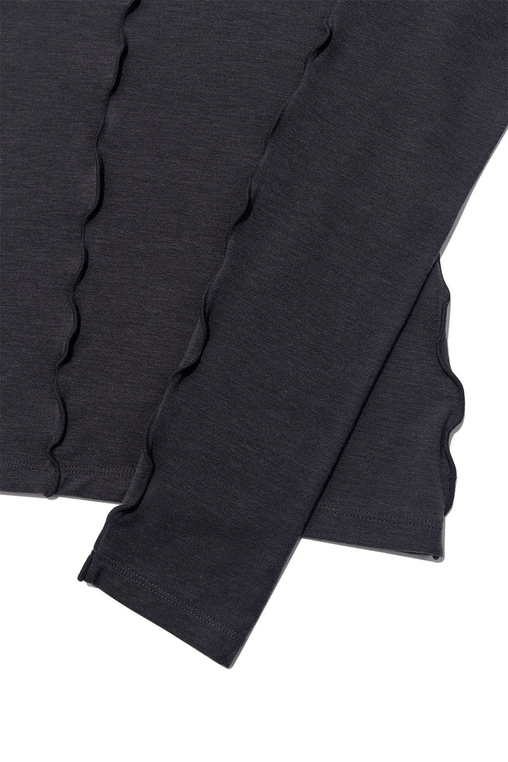 [matinkim] WIDE NECK RAGLAN LONG SLEEVE IN CHARCOAL