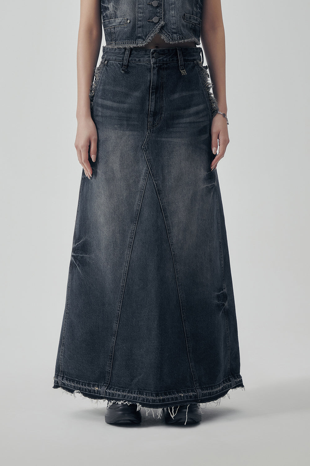 Treemingbird Vintage Frayed Denim Set-up Skirt Navy