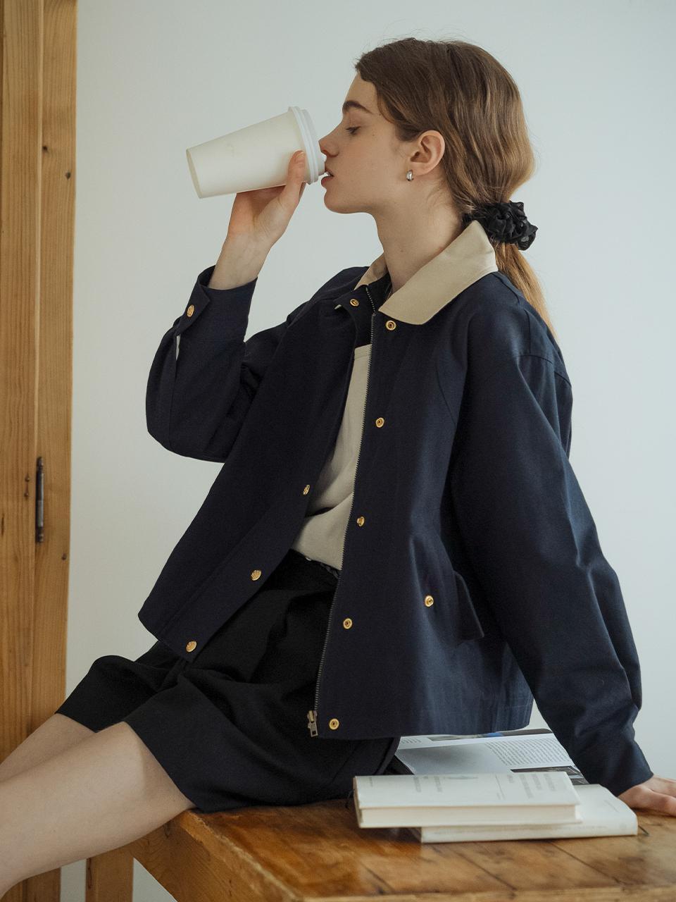 Tillidie Danna coloring collar gold button jumper Navy