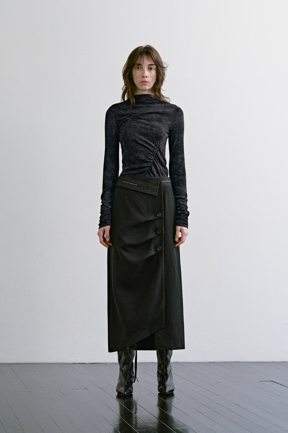 Treemingbird Blurry Print Mock Neck Top Black