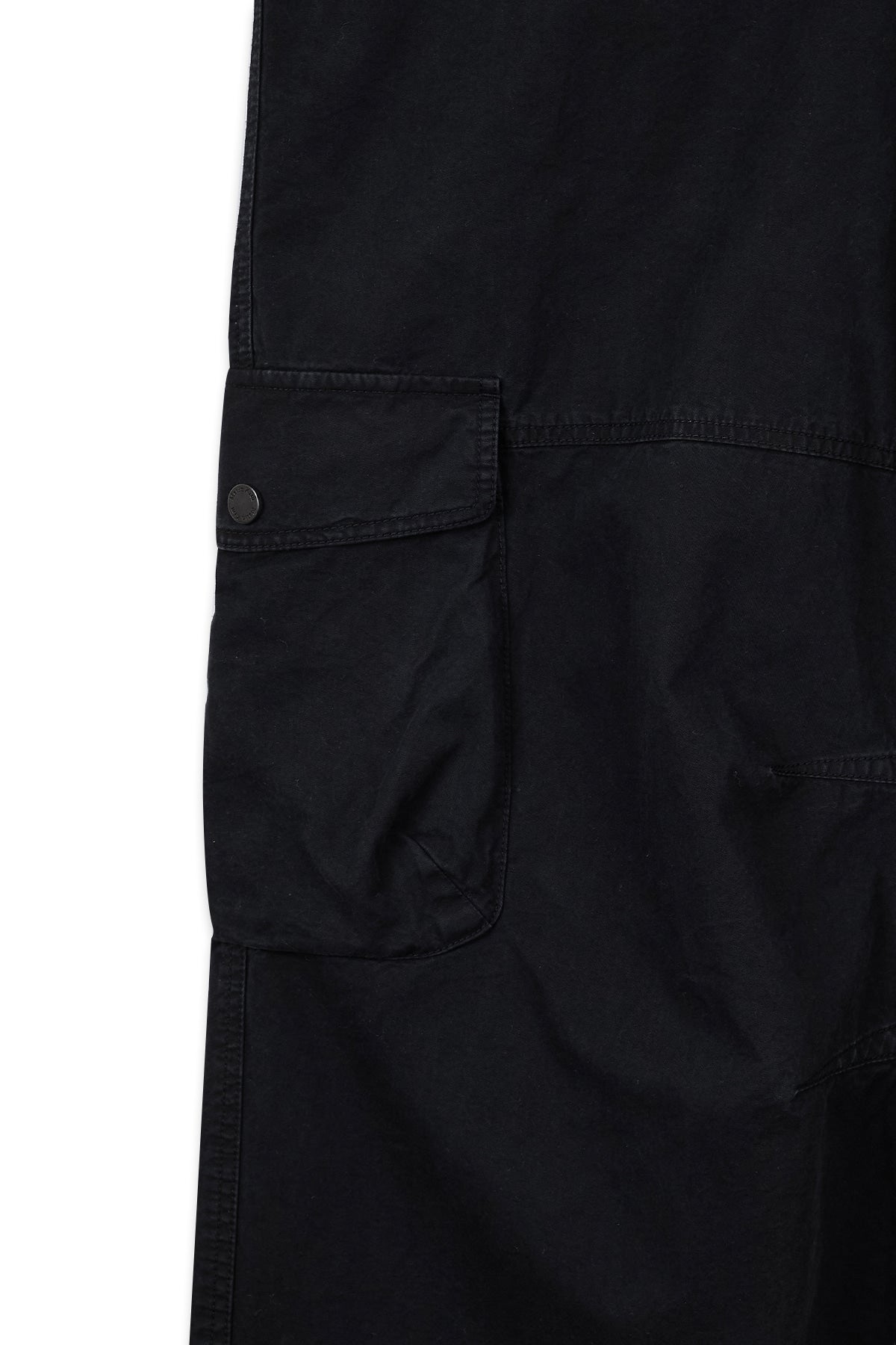 [matinkim] WASHED WIDE CARGO PANTS FOR MEN IN BLACK