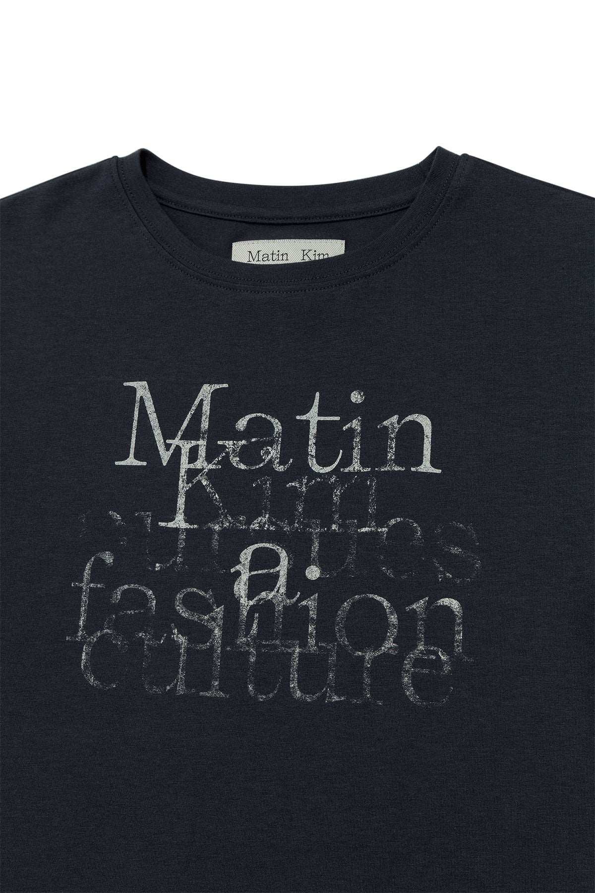 [matinkim] DUSTY TYPO GRAPHIC CROP TOP IN CHARCOAL