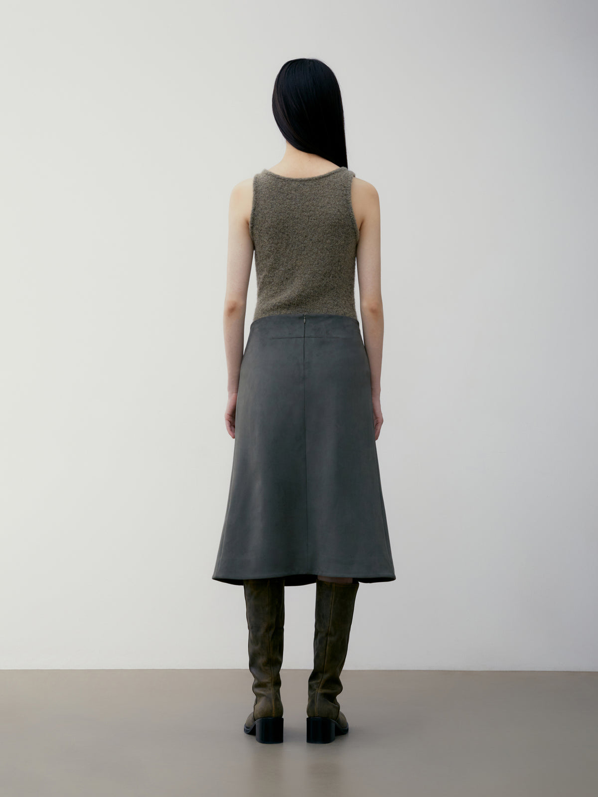 Low Classic Suede Mermaid Skirt Khaki