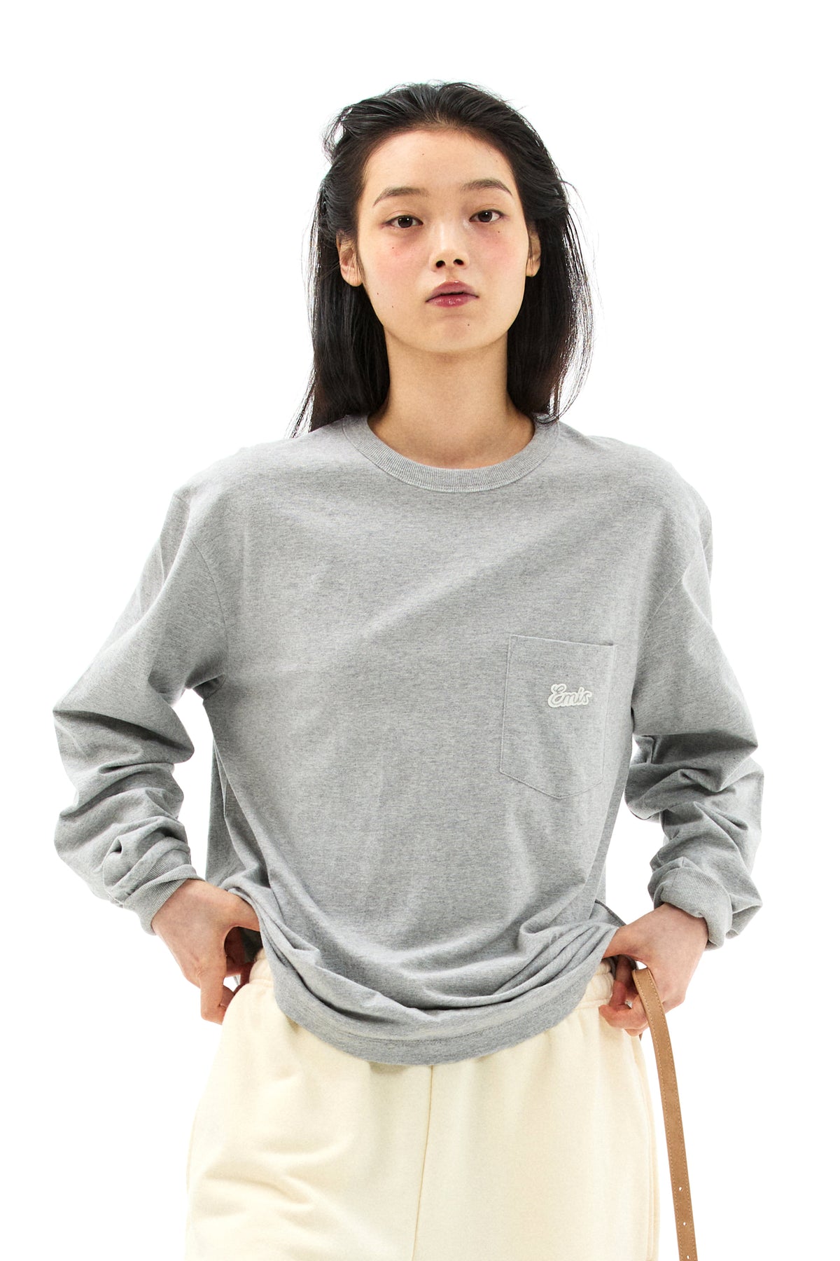 Emis Small Line Patch Pocket LS T-Shirt-Gray