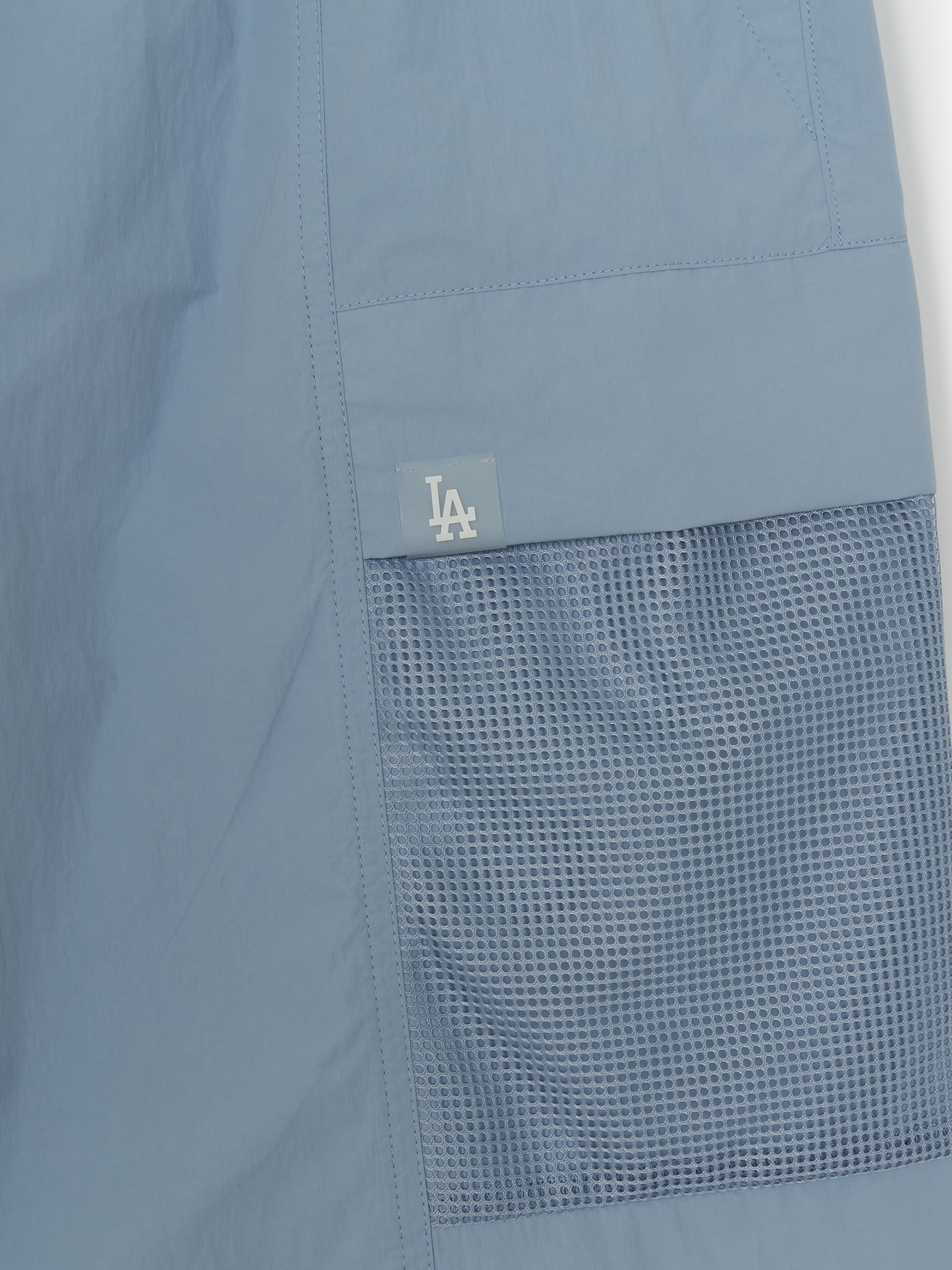MLB Korea Gorpcore Light Weight Mesh Cargo 9in Shorts