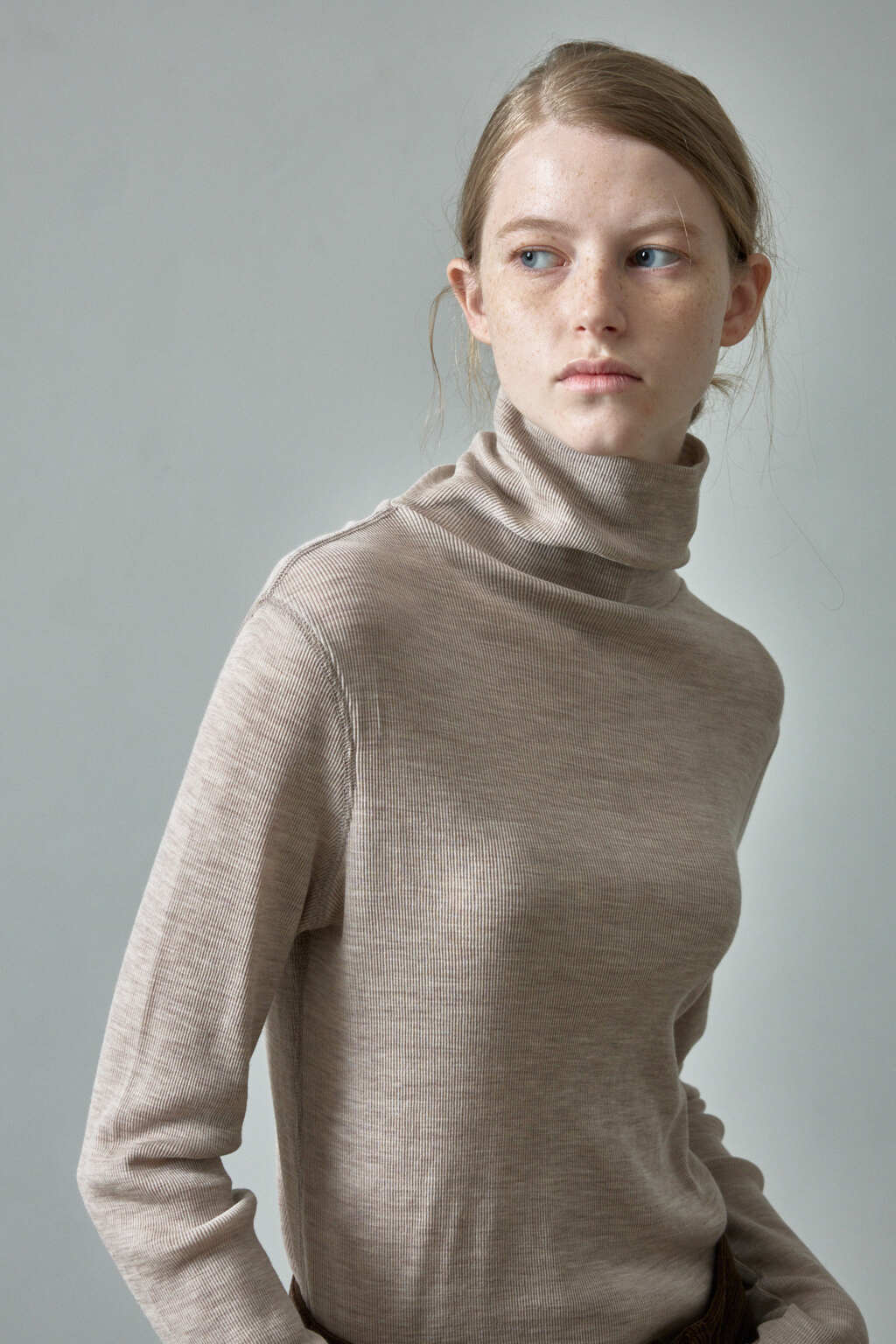 Facade Pattern Breeze Wool Roll Neck Top