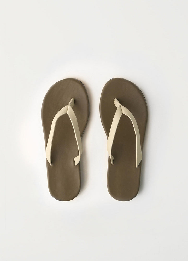 Nothing Written Colette lamb sandals (Olive)