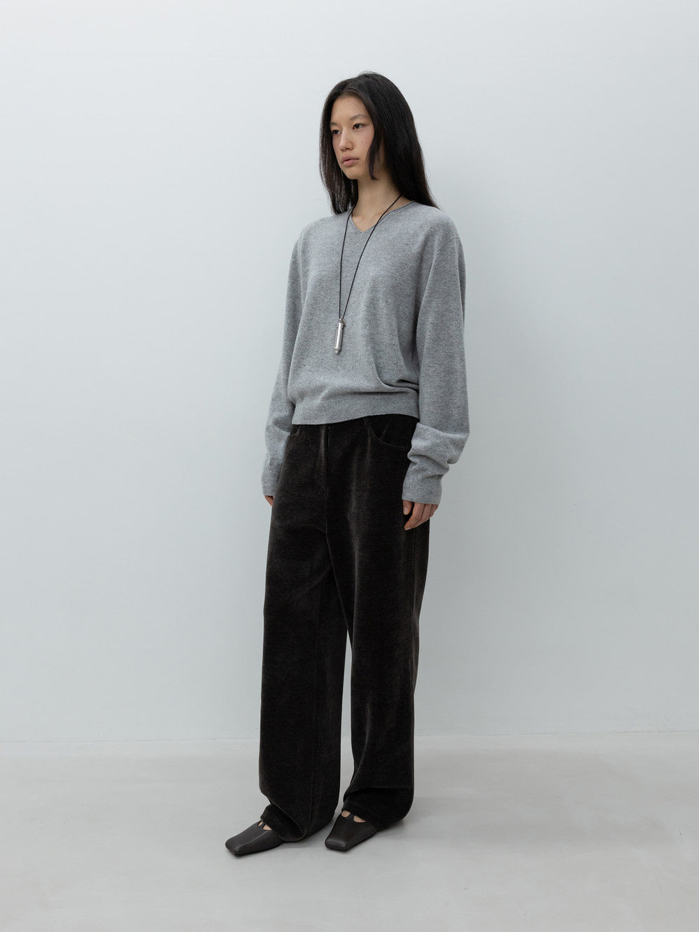 Low Classic Cashmere Blend Wholegarment V-Neck Knit Grey