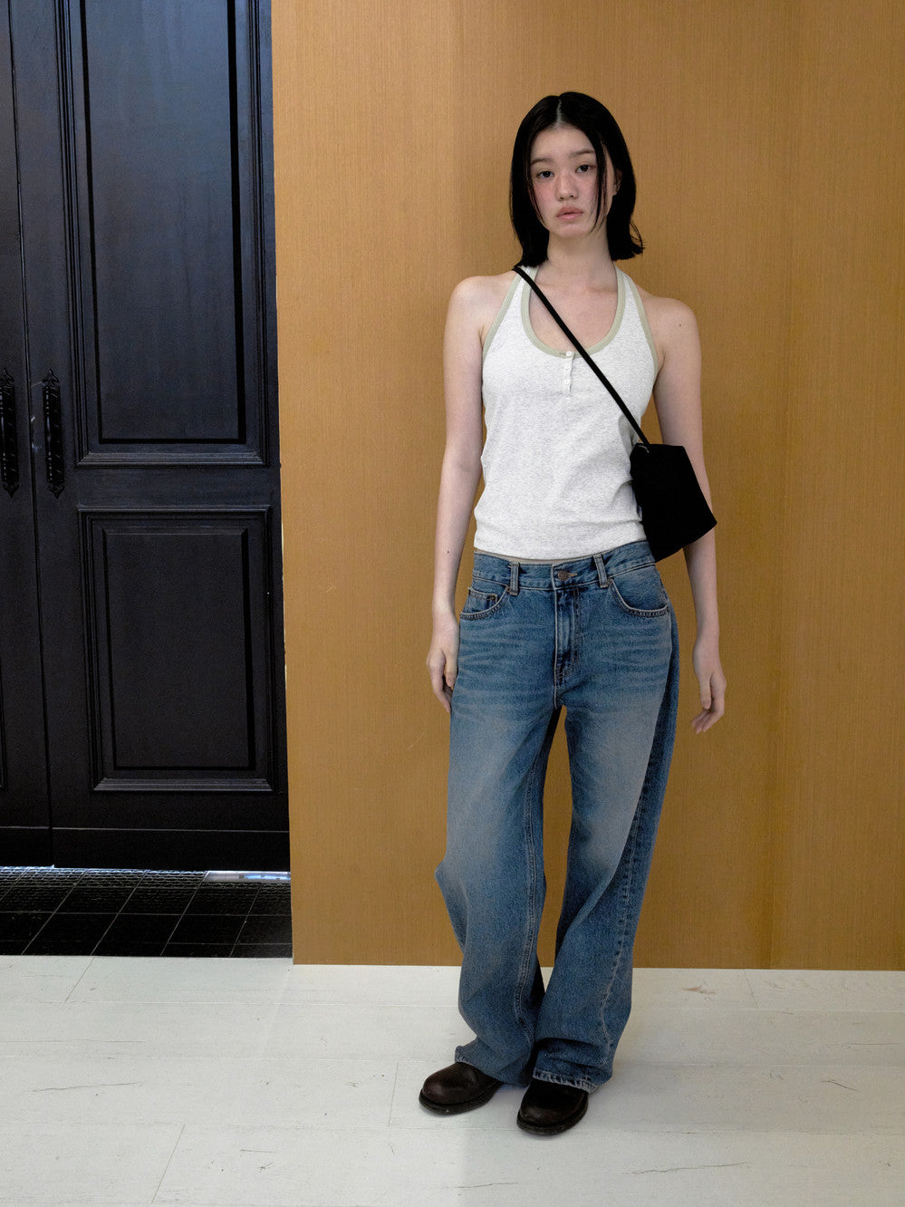 Low Classic Lc Soft Halterneck Sleeveless Oatmeal