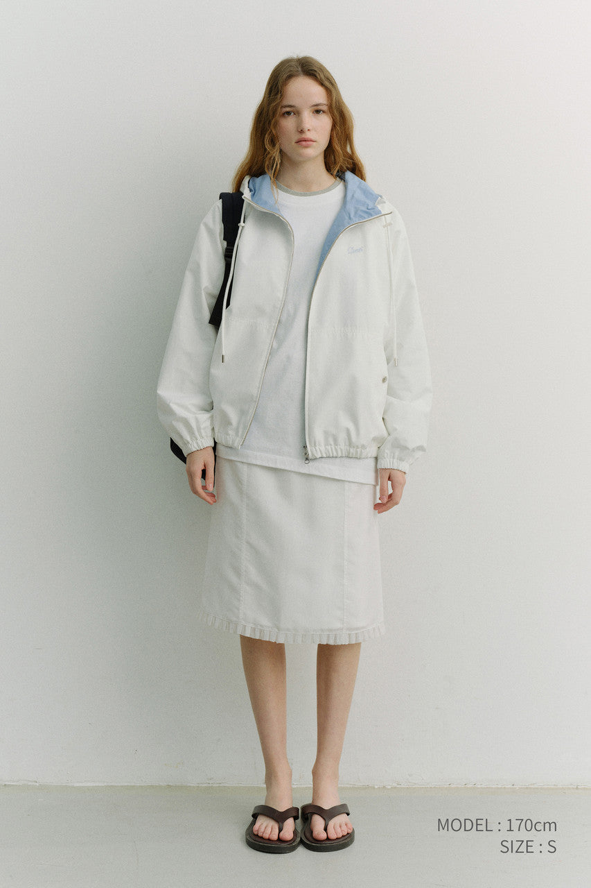 Dunst Unisex Logo Windbreaker White Soft Blue