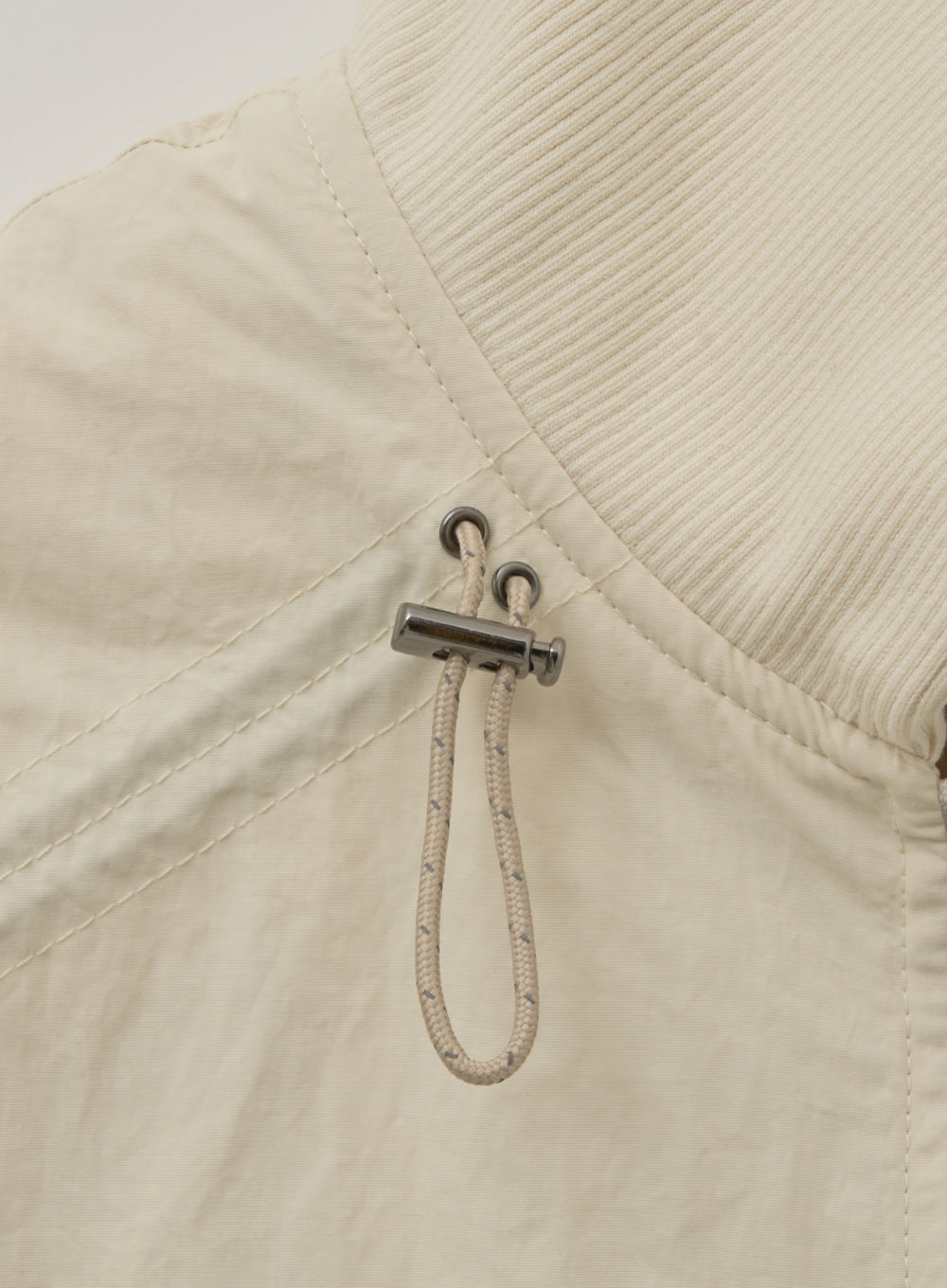 [satur] (W) Maron Nylon Crop Bomber Jacket - Light Beige