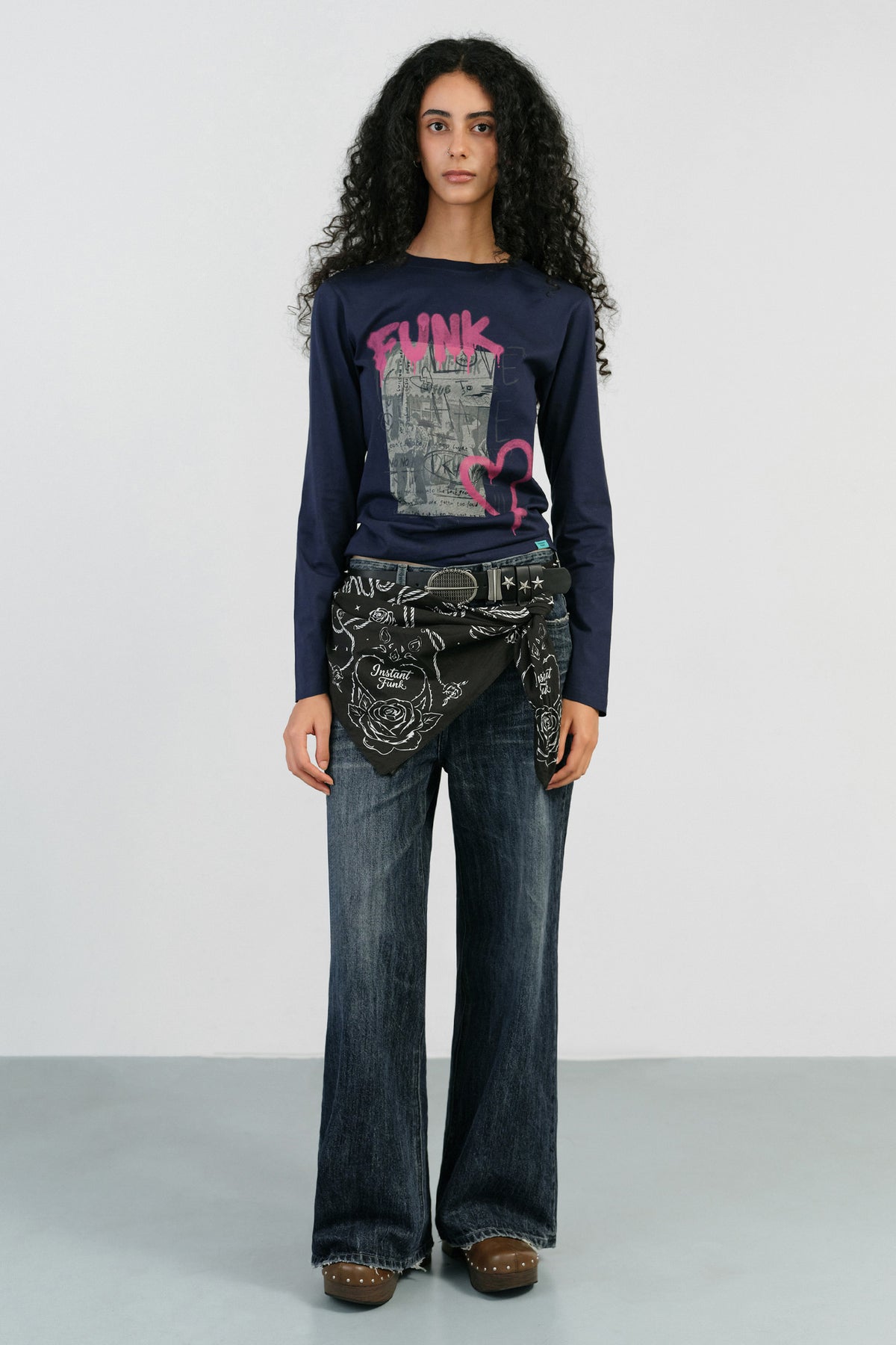 Instantfunk Vintage Funk Love Tee - Navy