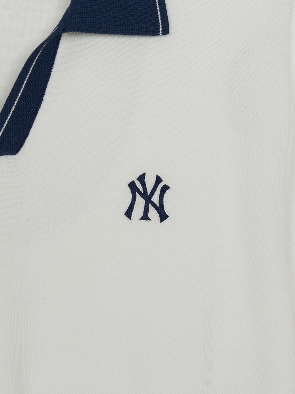 MLB Korea Varsity Tuck Texture Open Collar Short Sleeve Knit Pullover