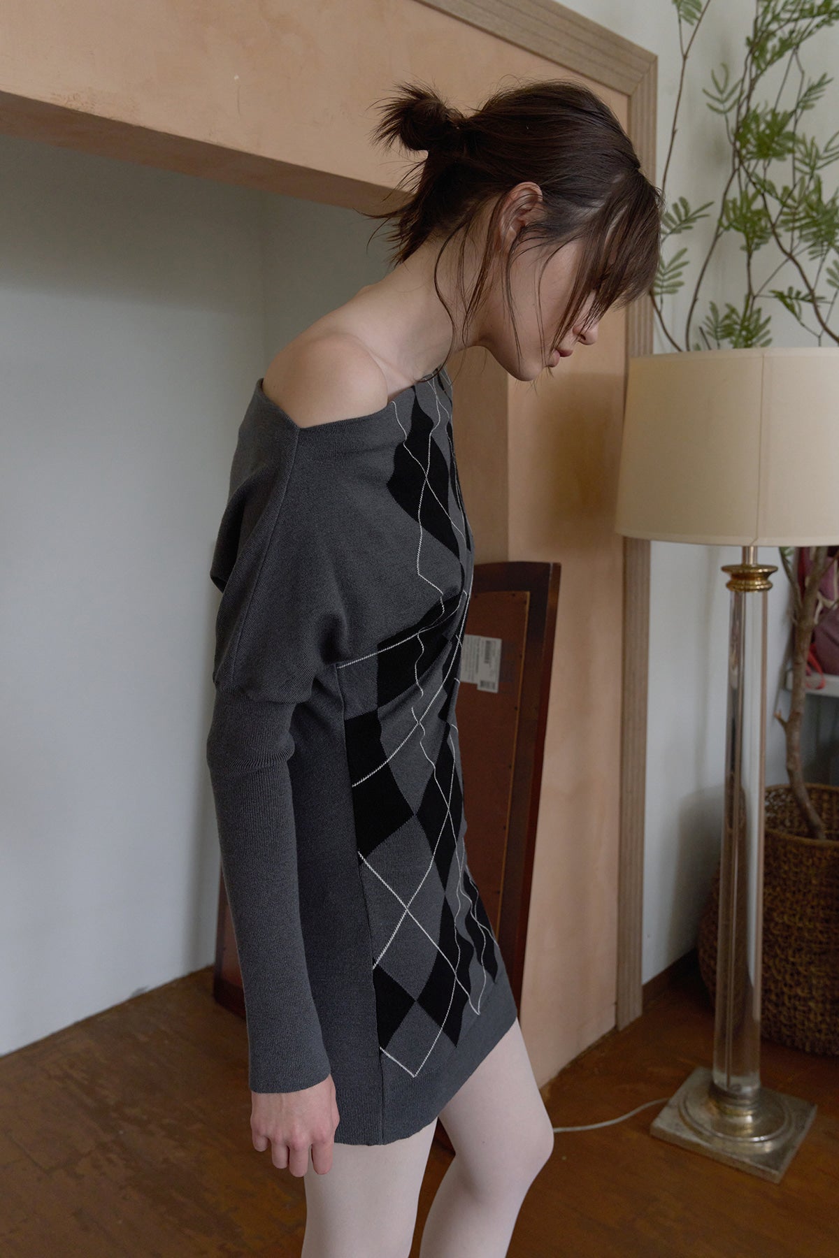 Overdueflair Asymmetric Drape Argyle Knit Till Grey