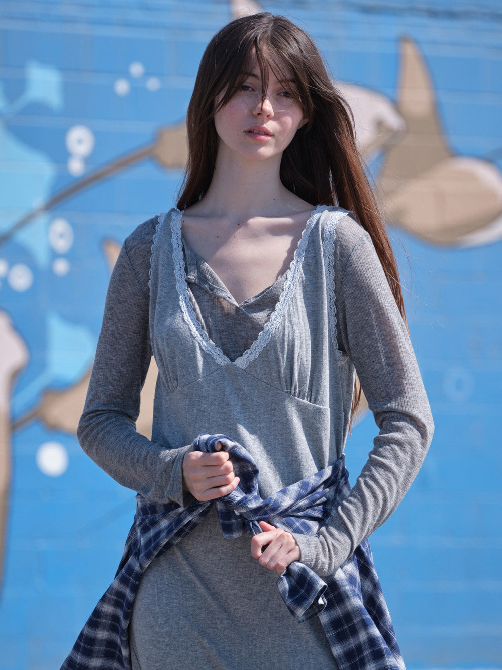 Low Classic Lace Deep V-Neck Dress Melange Grey