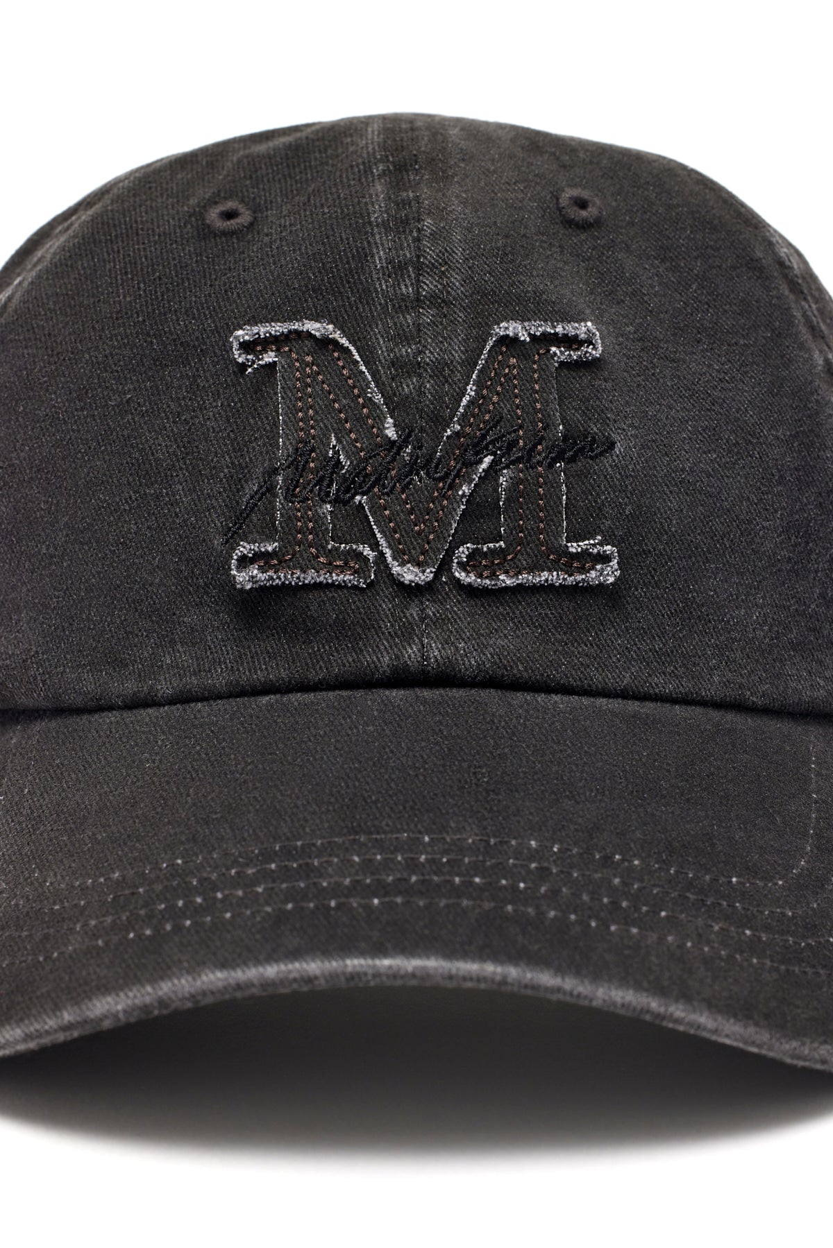 [matinkim] MATIN CURSIVE BALL CAP IN CHARCOAL