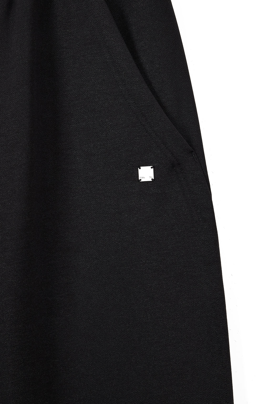 [matinkim] BACK POCKET GLITTER SWEATPANTS FOR MEN IN BLACK
