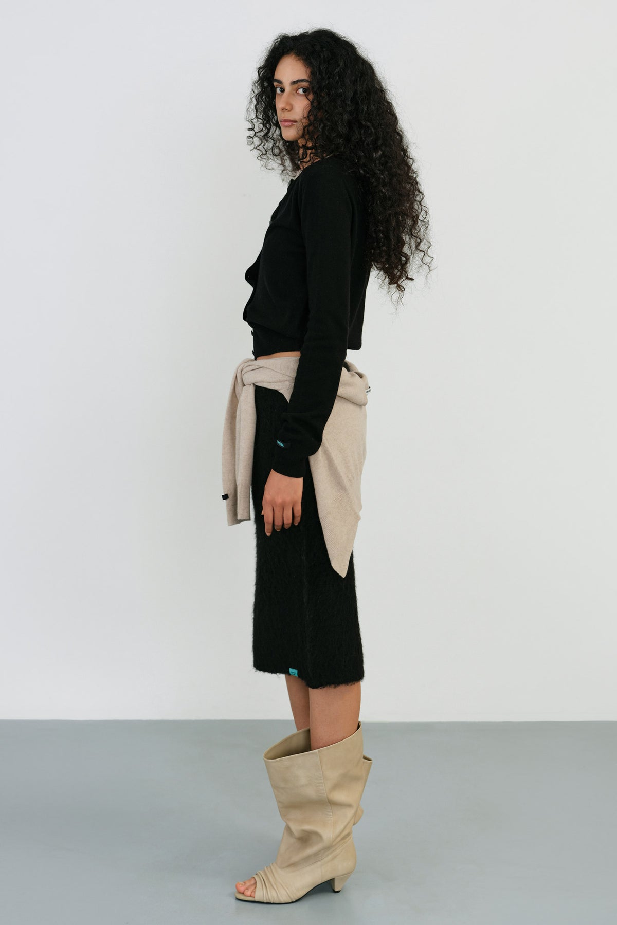Instantfunk Essential Wool Round Cardigan - Black