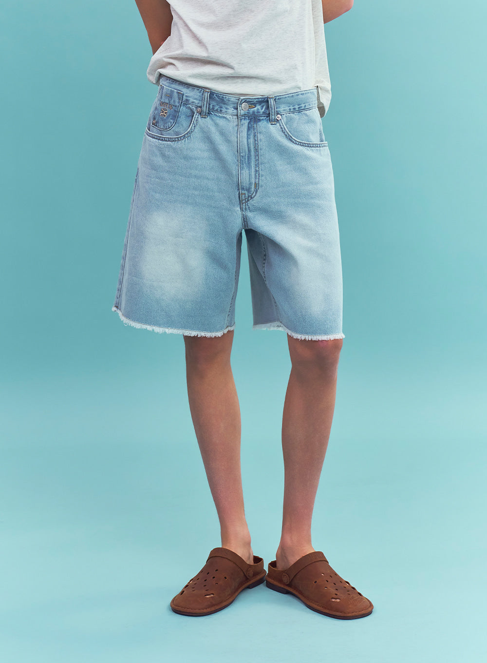 Satur Raw Edge Denim Shorts - Light Blue