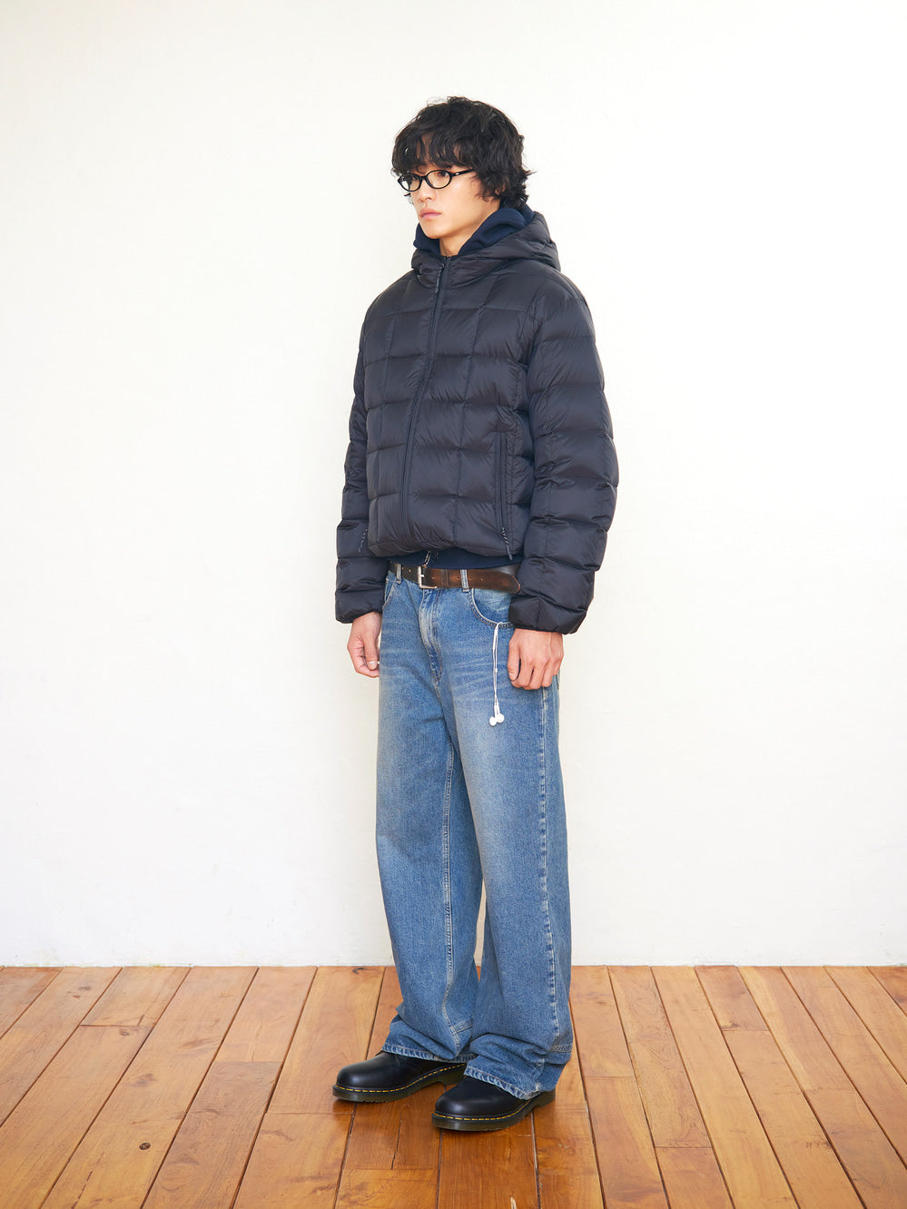 Low Classic Semi Wide-Leg Jeans Blue