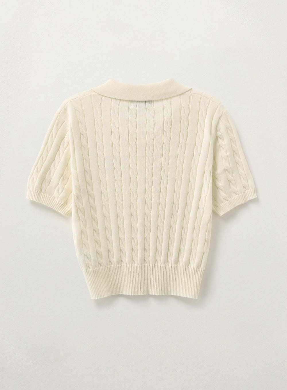 [satur] (W) Cable Collar Half Knit - Cream
