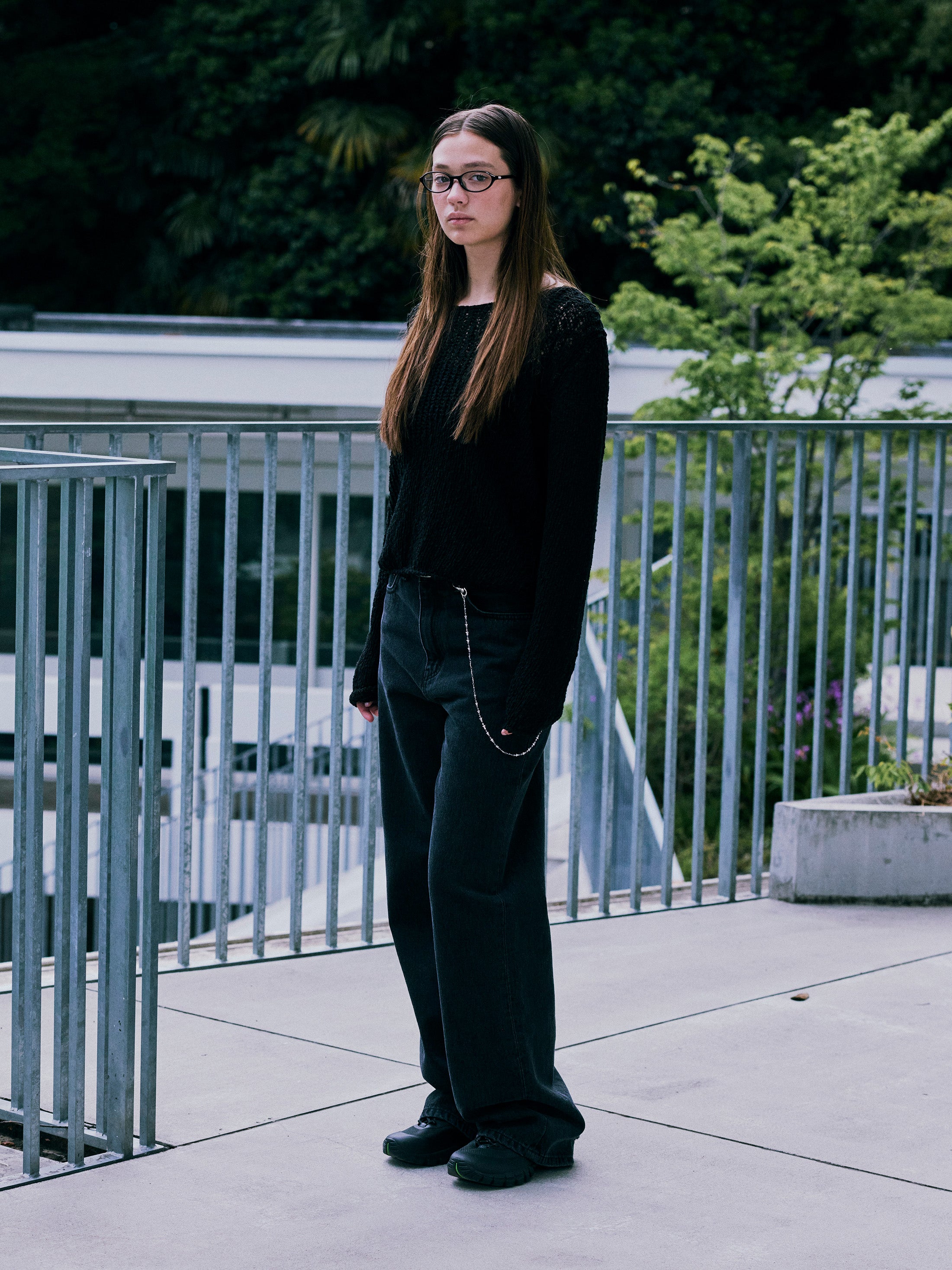 Low Classic Wave Cropped Sweater Black