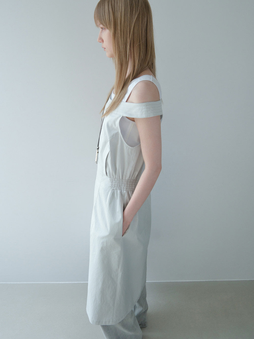 Low Classic Off Shoulder Cotton Dress Light Grey