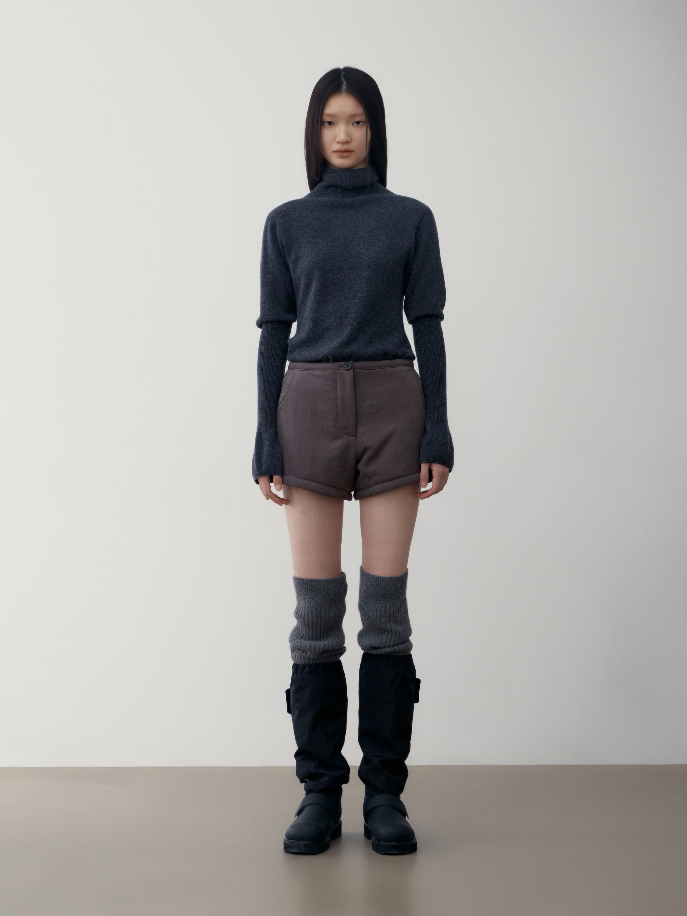 [low_classic] CASHMERE PUFF SLEEVE KNIT TOP
GREY