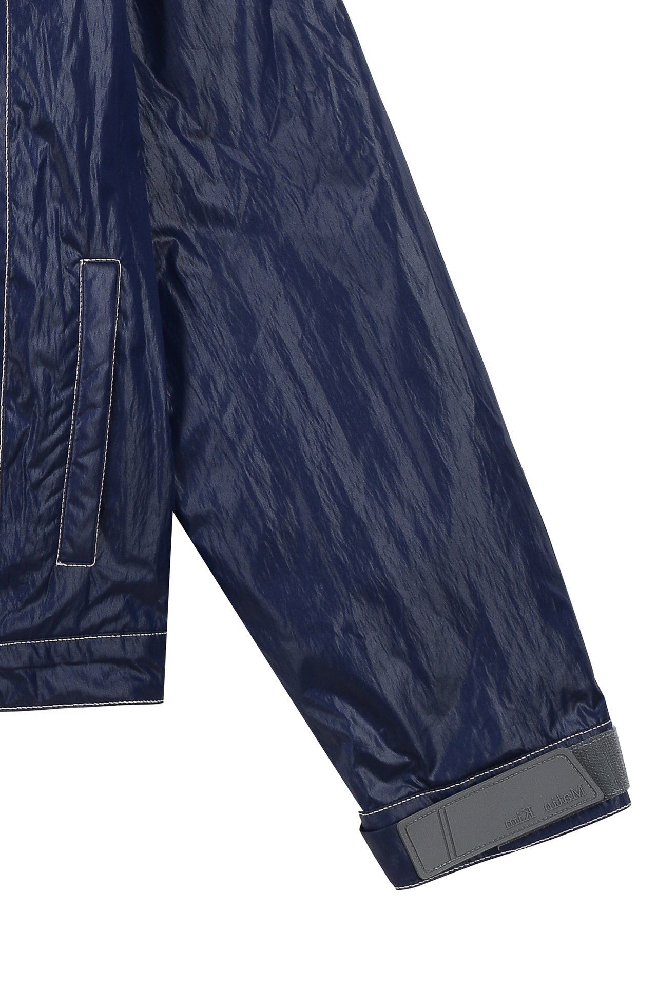 [matinkim] STITCH DETAILED TRUCKER JUMPER IN BLUE