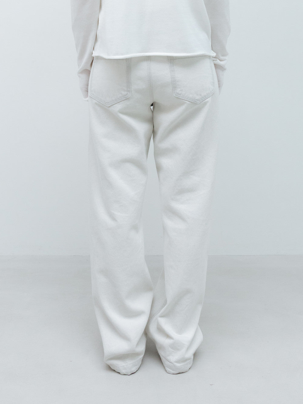 Low Classic New Straight Fit Denim Smoke White