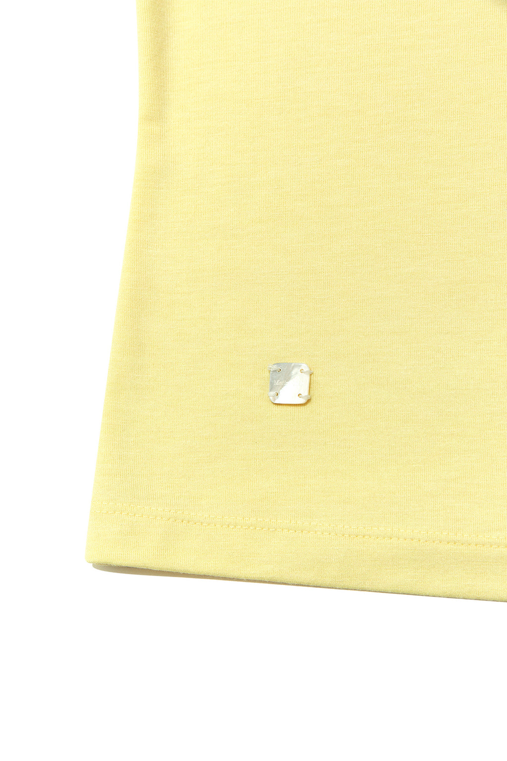 [matinkim] UNBALANCE TIED SHIRRING TOP IN LIGHT YELLOW