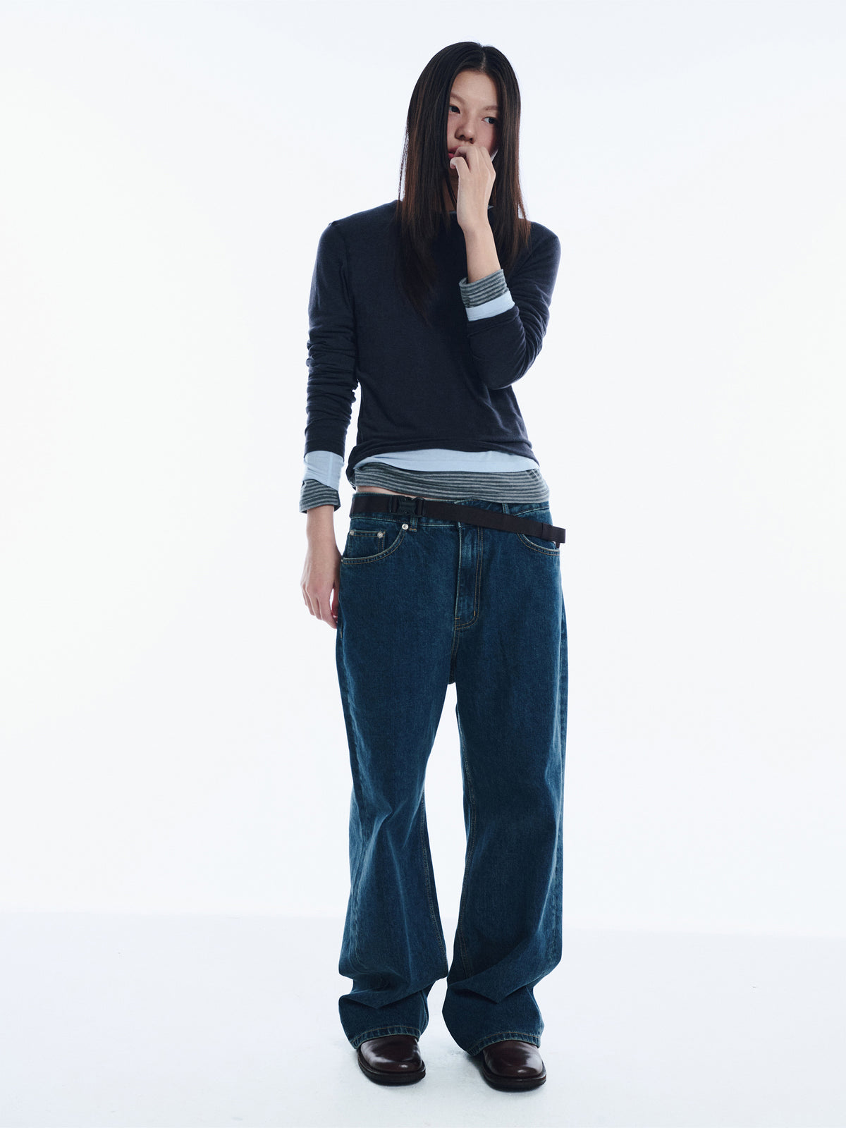 Low Classic Wool-Blend Stitch Long Sleeve Tee Charcoal Black