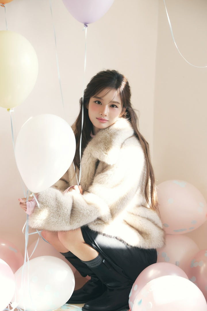 Dunst Cropped Fur Jacket Greyish Beige