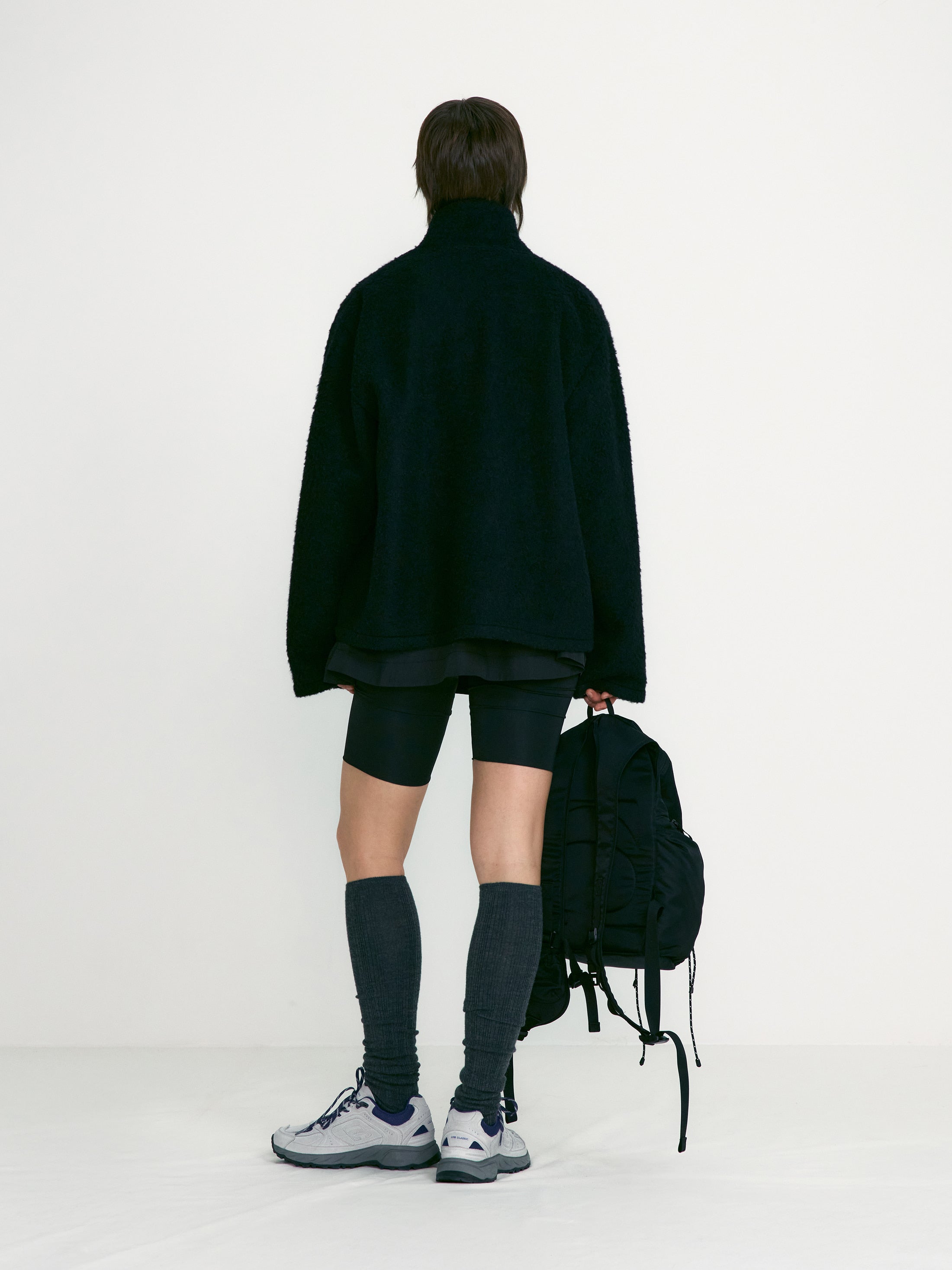 [low_classic] Hairy Boucle Zip Shirt Jacket
Black