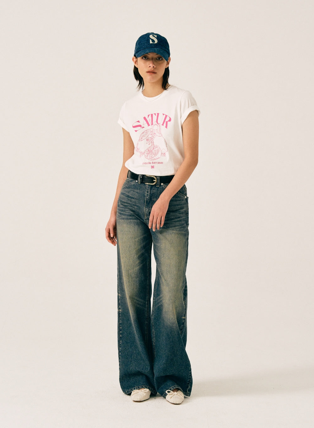 [satur] (W) Capri Citron Drawing Summer Graphic T-Shirt - Magenta Purple