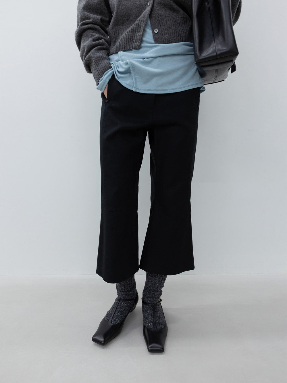 Low Classic Cotton Capri Pants Black