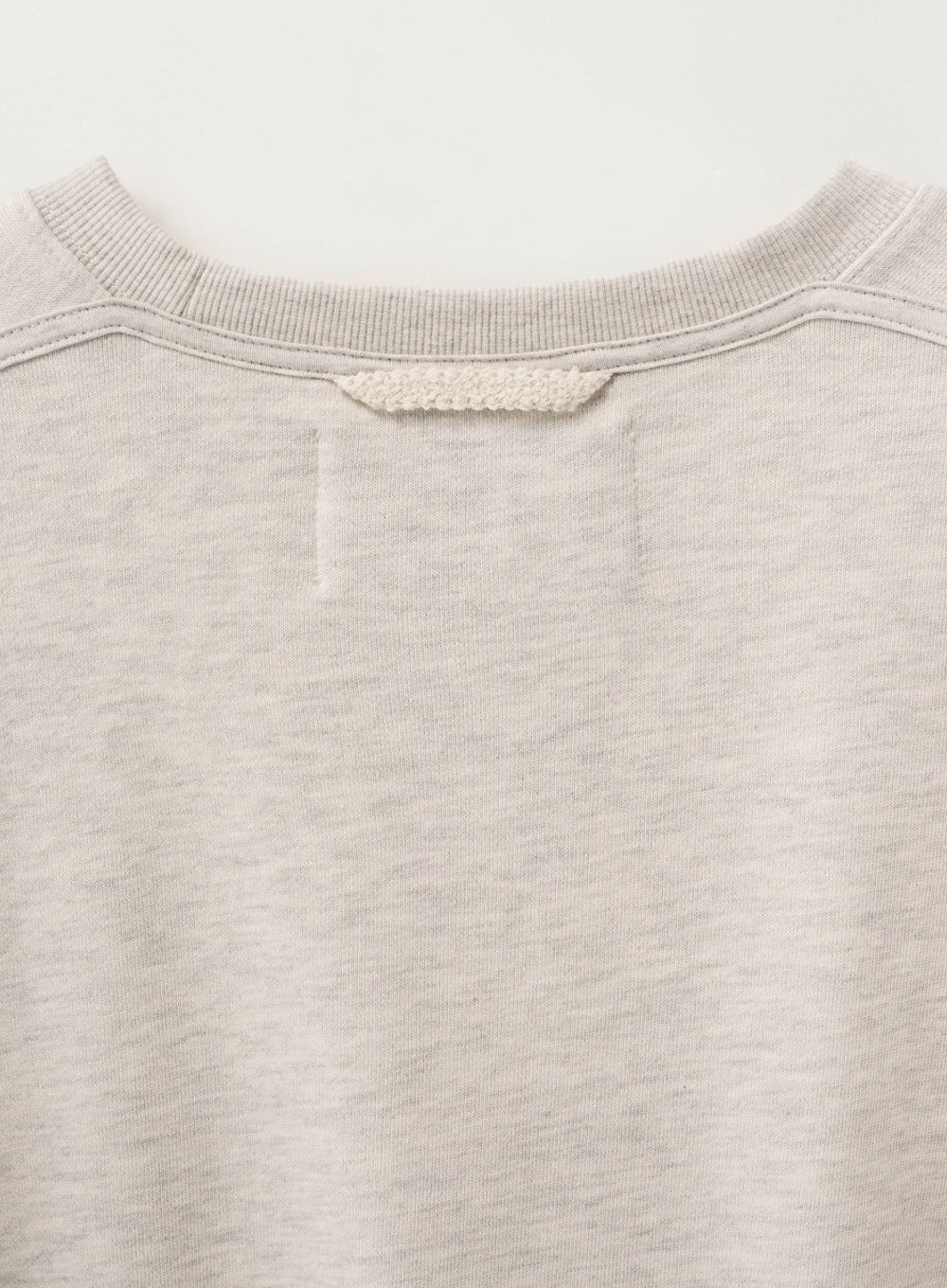 [satur] Loren Classic Logo Basic Sweatshirt - Melange Ivory