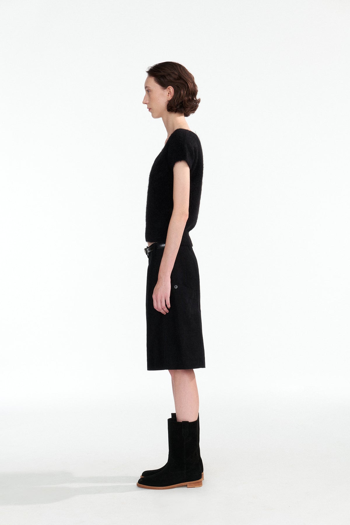 Nothing Written Round half suede boots (Black)