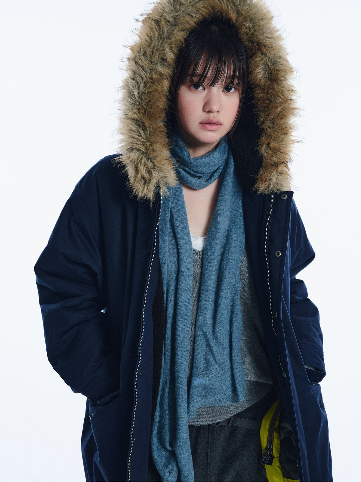 Low Classic Mohair Blend Muffler Blue