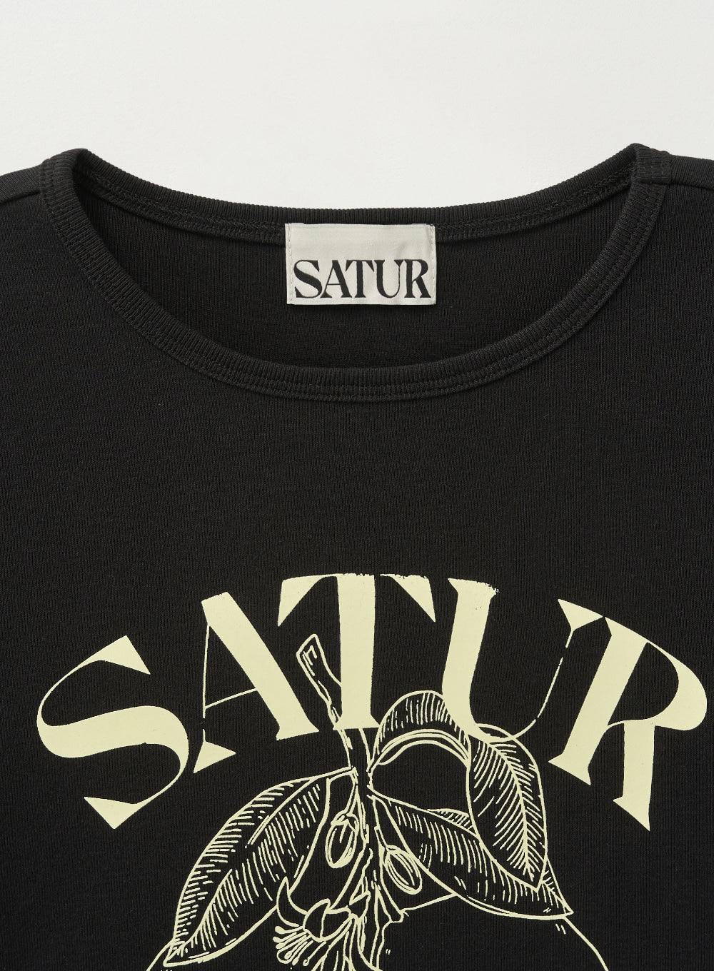 [satur] (W) Citron Crop Slim Fit T-Shirt - Black
