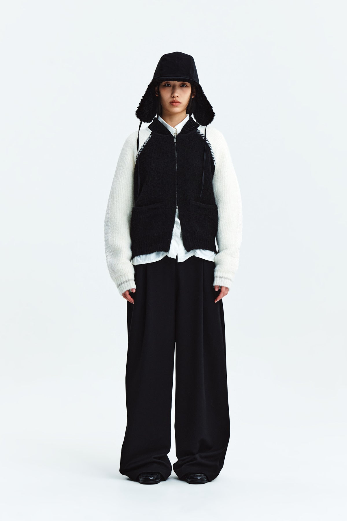 Matinkim Tuck Pocket Point Wide Pants IN Black