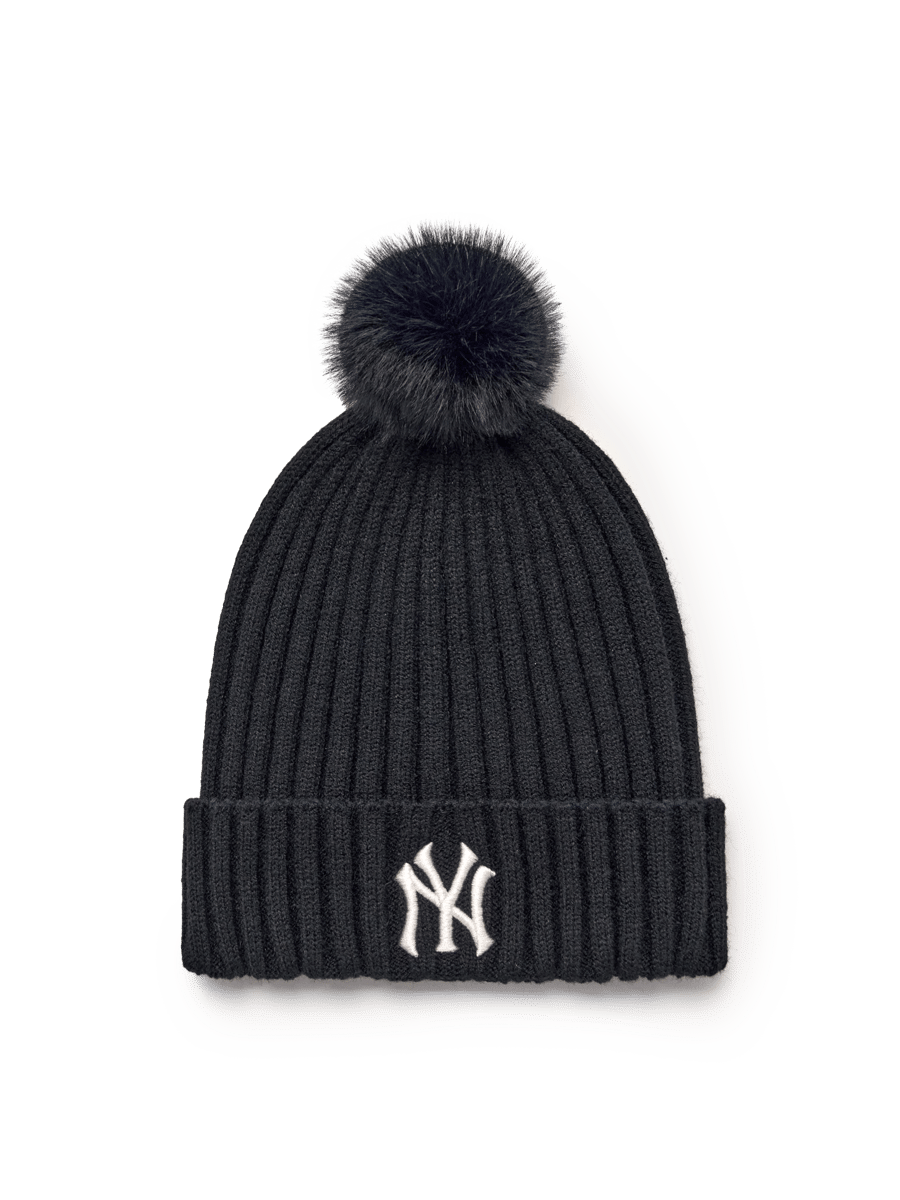 Daily Pom-Pom Beanie — New York Yankees
