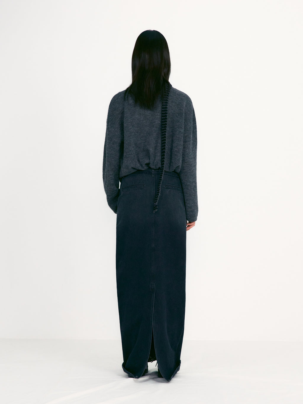 [low_classic] Dandelion Cat Knit
Charcoal