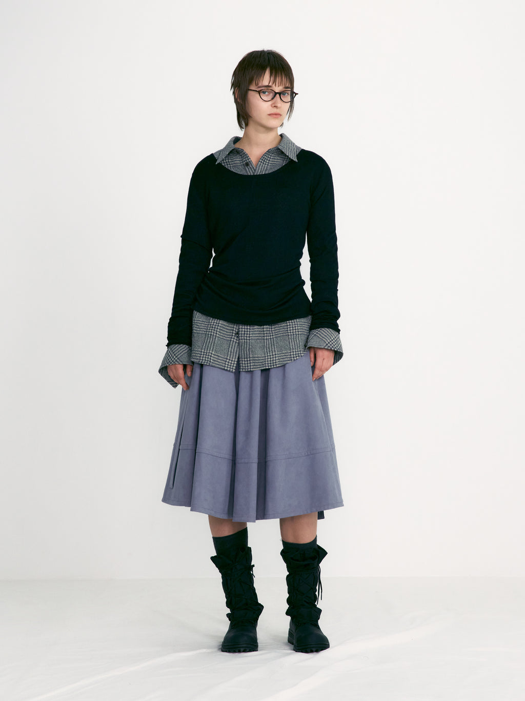 [low_classic] U Neck Knitted Top
Black