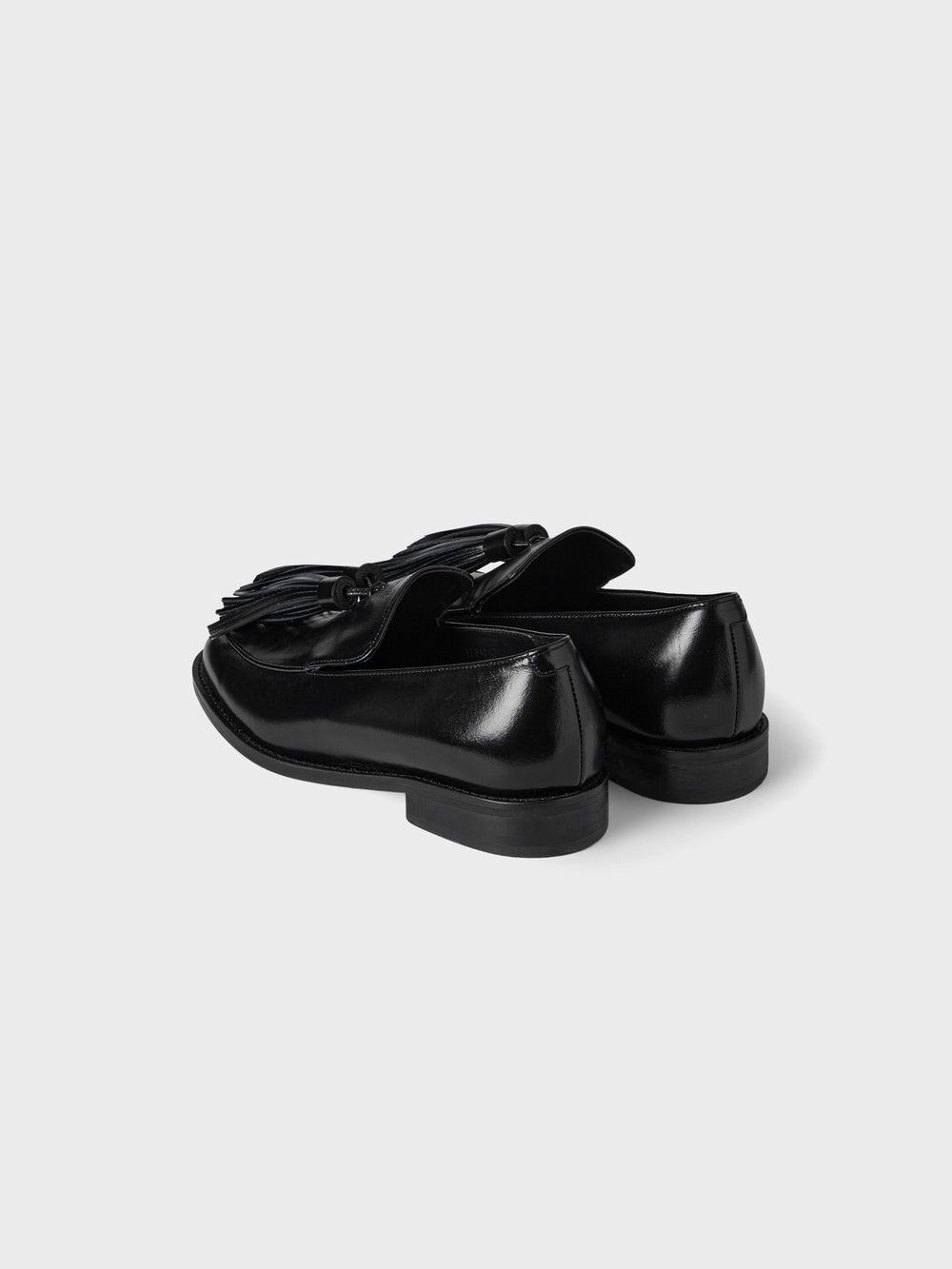 EENK Leather Tassel Loafers - Black