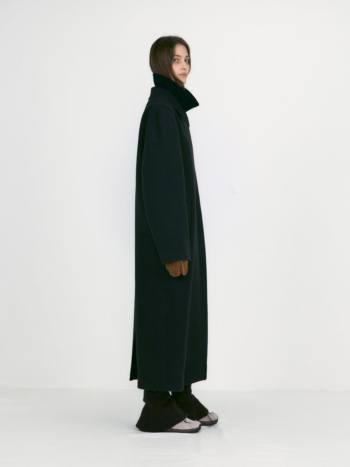 Low Classic Damaged Knit Neck Warmer Black