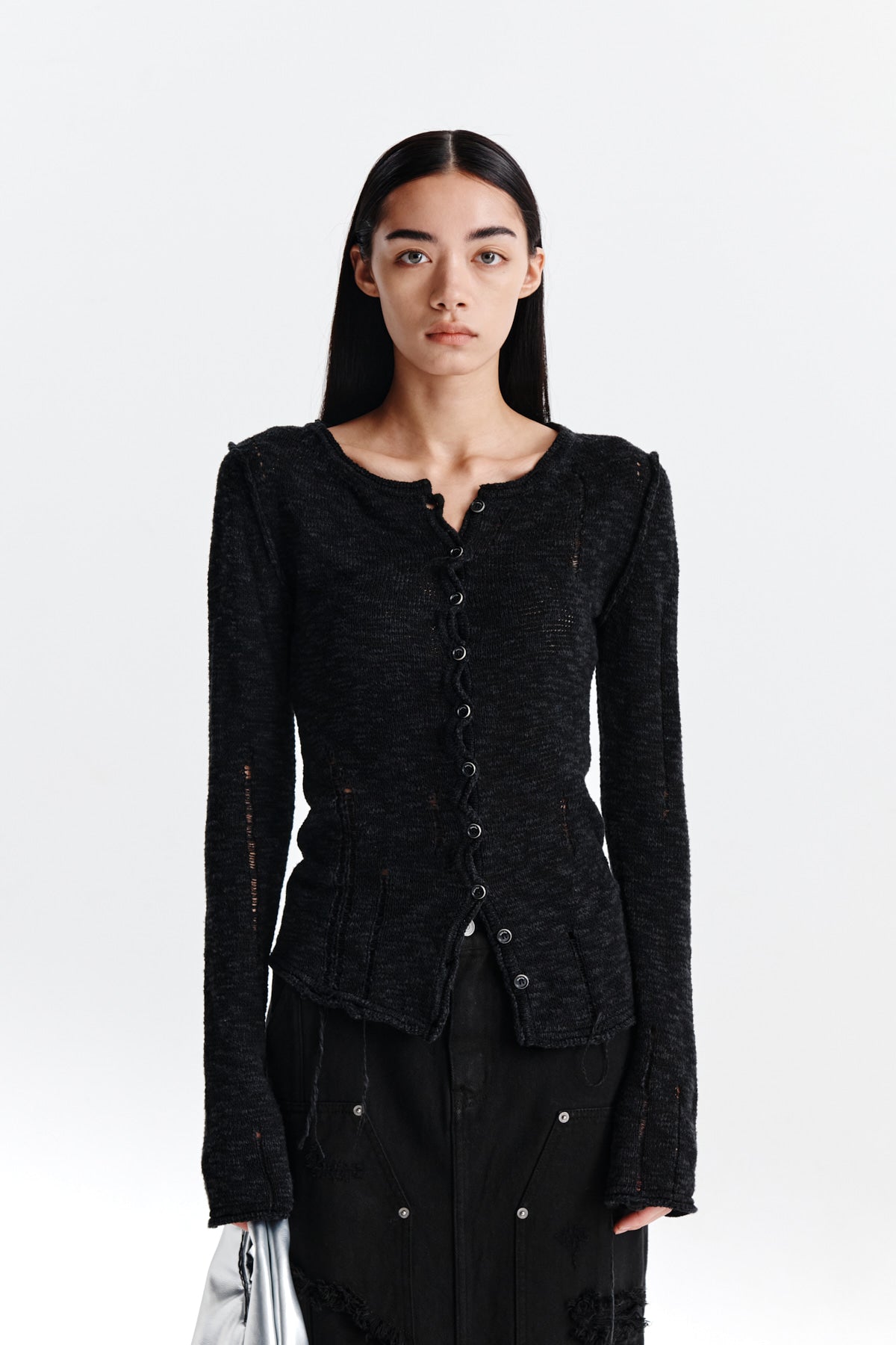 [matinkim] UNBALANCE BUTTON DETAIL CARDIGAN IN BLACK