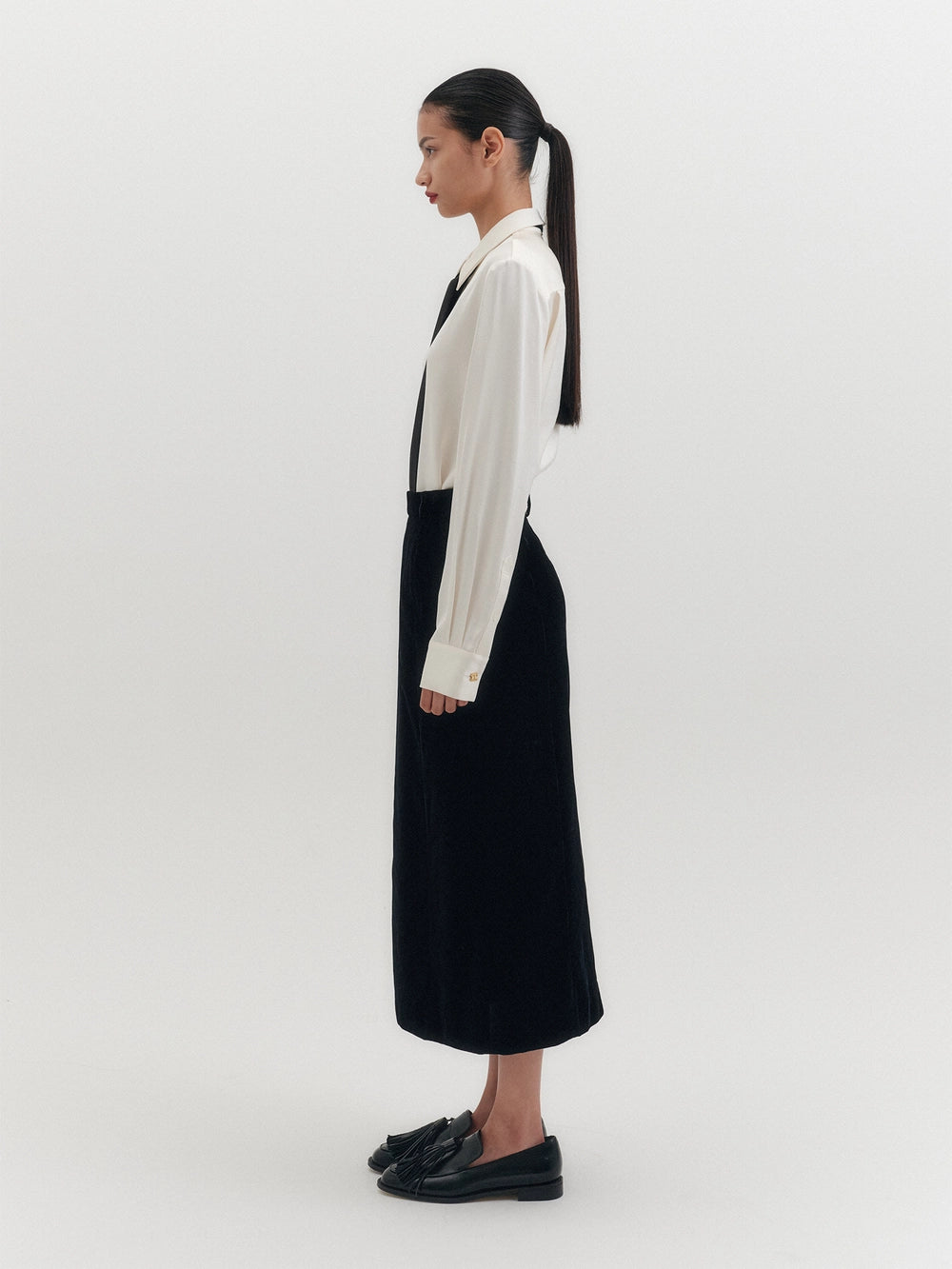 EENK Velvet A-Line Long Skirt - Black